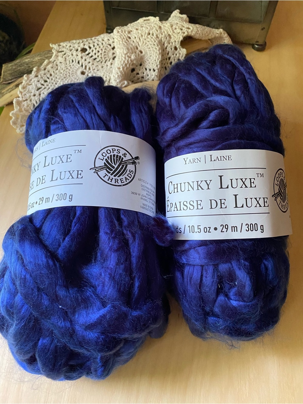 Loops & Threads Chunky Luxe Yarn in Navy/Marine